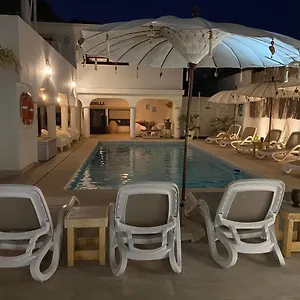 Apartment Casa Holandaluzas Near Beach, With Salt Water Pool And Private Parking Marbella